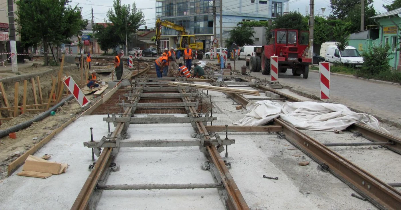 Se lucrează la turaţie maximă