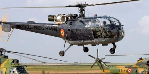 Două elicoptere funcţionale,  trimise la fier vechi
