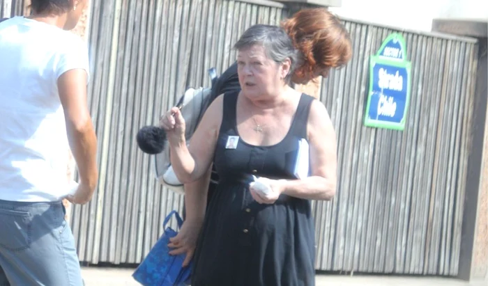 
    2012. Când Iura era pe moarte,  Pandrea slăbise şi abia  se mai ţinea pe picioare  