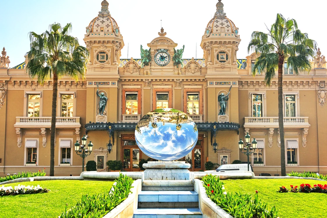 elegan a i stil in salile de joc din monte carlo pove ti din lumea exclusivista a aristocra iei jpg