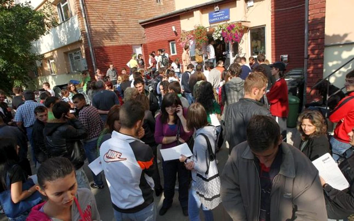 Mii de studenţi se vor caza în căminele din Timişoara