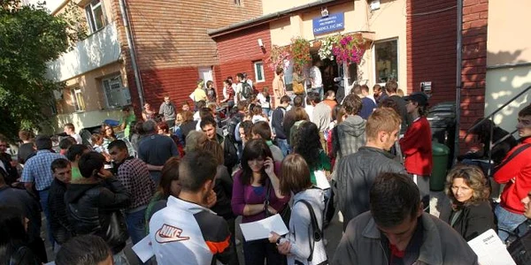 Mii de studenţi se vor caza în căminele din Timişoara