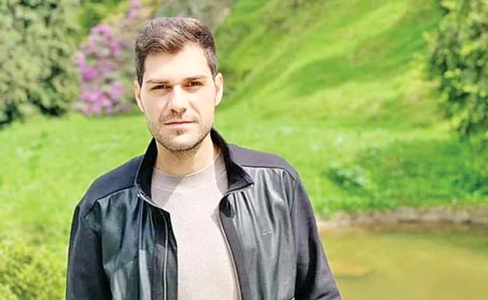 Acum cinci ani, cântăreţul şi-a micşorat chirurgical stomacul