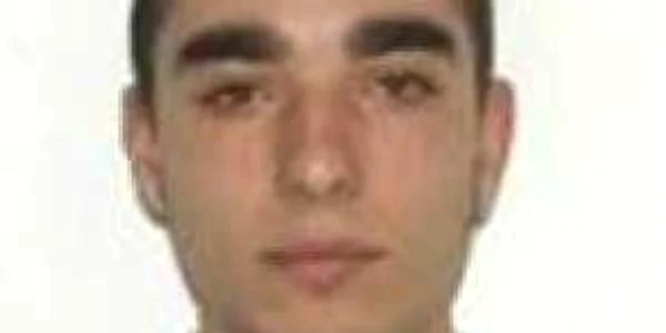Tânărul a fost văzut ultima dată de familie pe 21 august 2012
