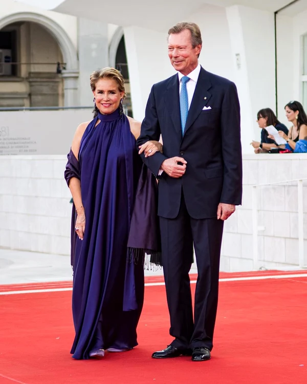 Marele Duce Henri si Marea Ducesa Maria Teresa la Venetia Marea Curte Ducala (4) jpg