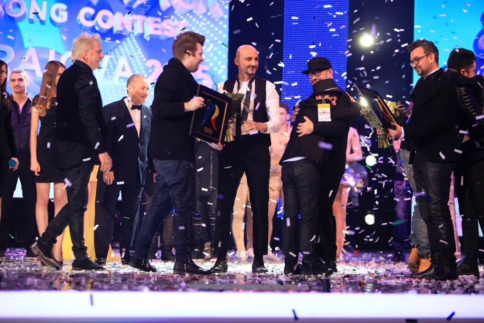 
    Iată melodiile care au concurat pentru Eurovision 2015!Foto: TVR  