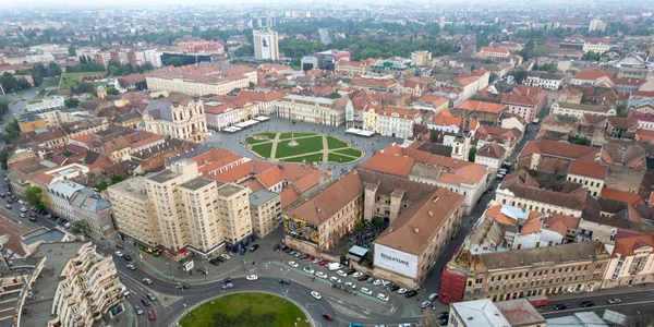 Cazarma U FOTO Triade