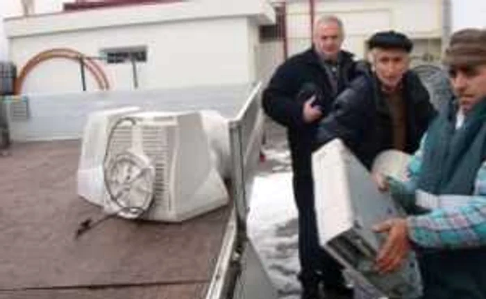 Gorjenii au scăpat de monitoarele vechi