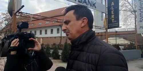 5dee16db5163ec4271d6abb1 jpg