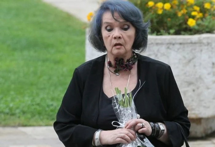 Margareta Pâslaru și-a schimbat look-ulFoto: Dorin Constanda