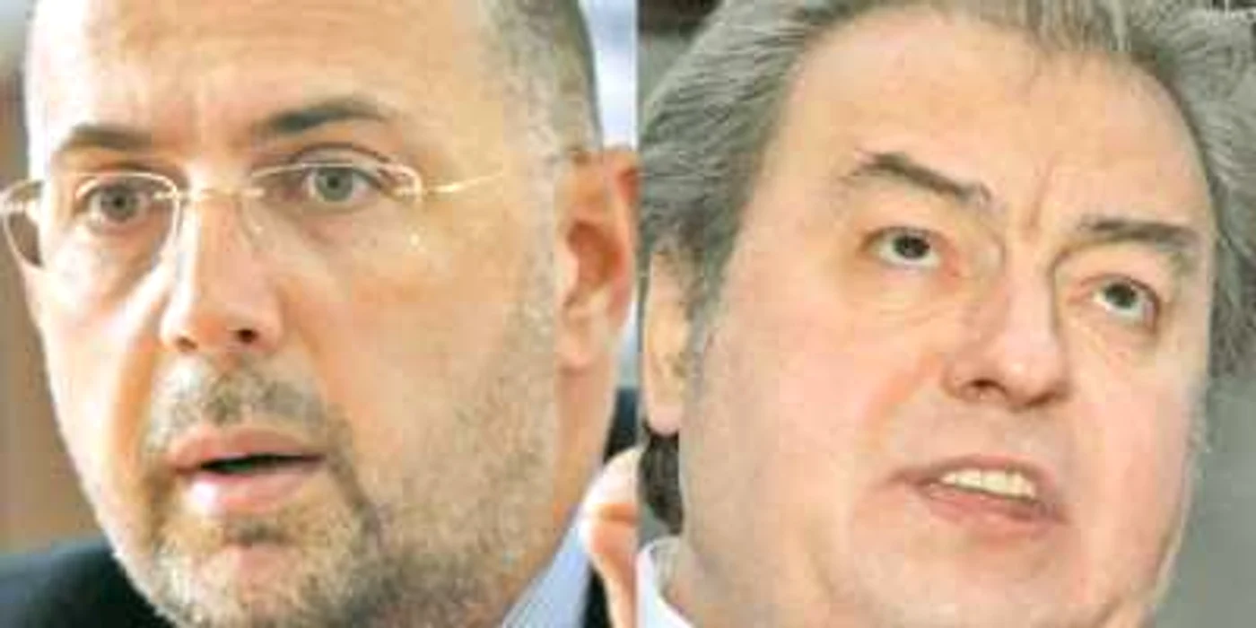 Kelemen Hunor, preşedinte UDMR, şi Corneliu Vadim Tudor, preşedinte PRM