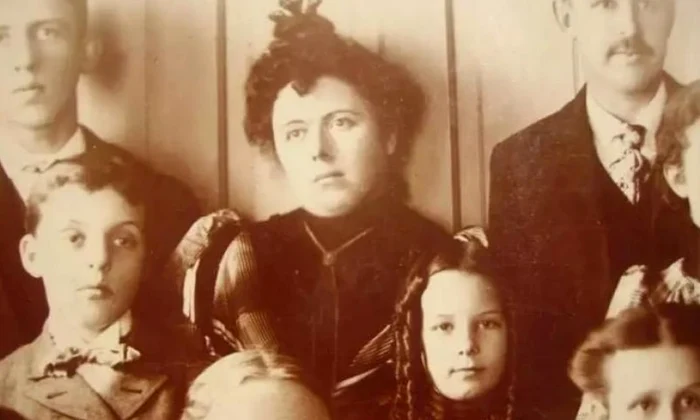 Un obicei ciudat al secolului XIX: fotografiile postume jpeg