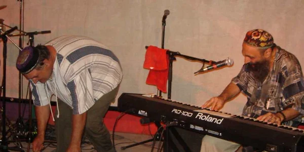 Percuţionistul Cserey Csaba în concert de Crăciun alături de pianistul de jazz, Hary Tavitian