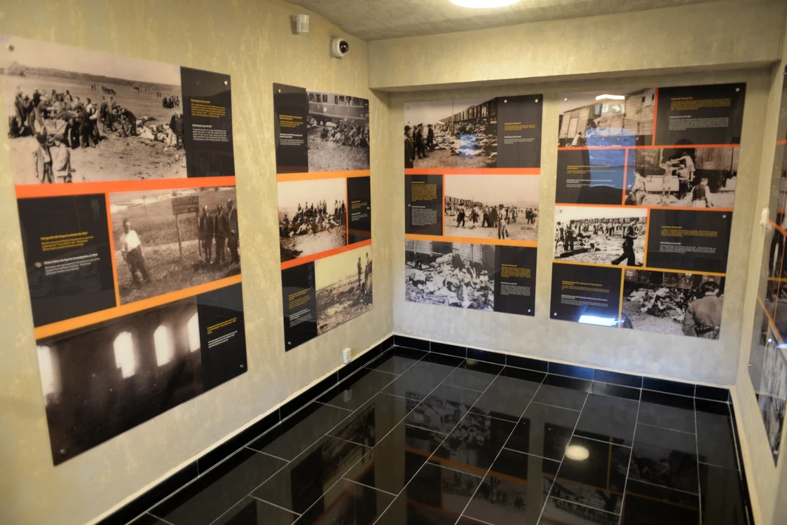 Muzeul Pogromului de la Iasi, fotografii cu opriri ale trenurilor mortii. FOTO: Muzeul Pogromului