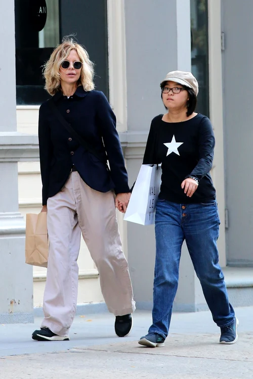 Meg Ryan and her daughter Daisy enjoy a day of shopping out in Tribeca jpeg