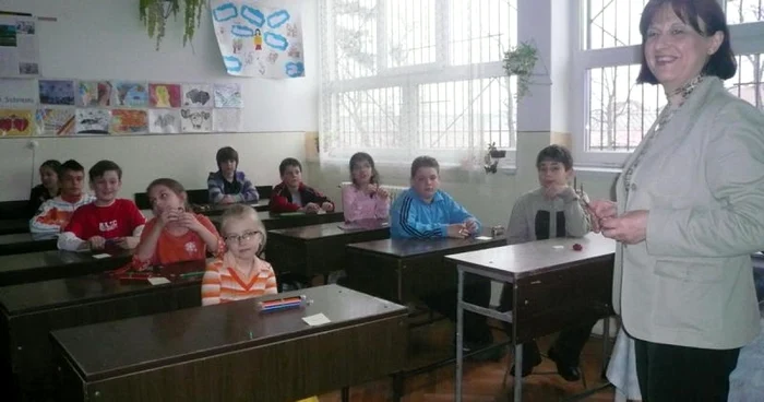 Profii orădeni ar putea rămâne fără salariu