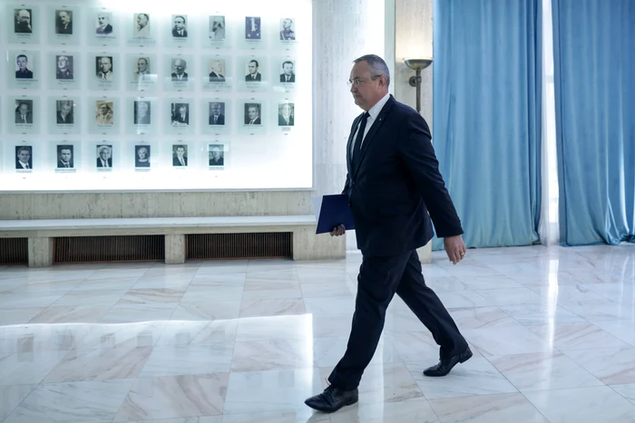 Nicolae Ciucă a fost întrebat de lucrarea sa de doctorat Foto: Inquam Photos/Octav Ganea (Arhivă)