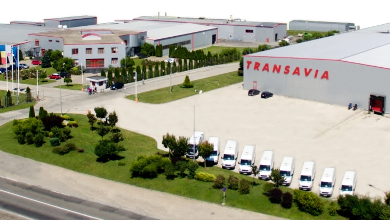 Fabrica de procesare deținută de producătorul de carne de pui FOTO transavia.ro
