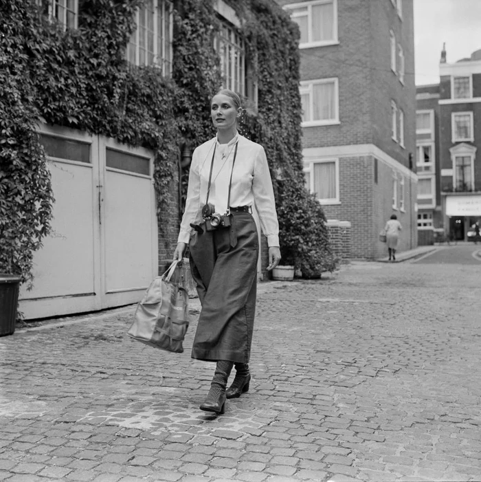 Tania Mallet a fost un manechin de succes