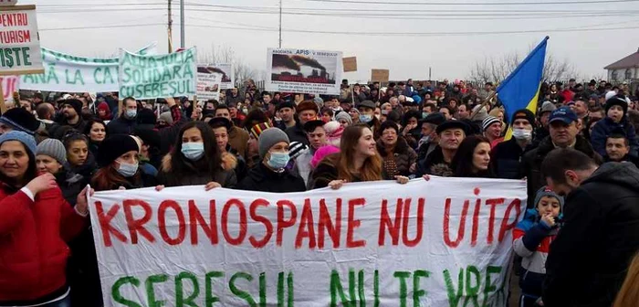 Protest faţă de Kronospan organizat în 2015 la Sebeş