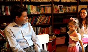 familie Nicusor Dan Mirabela Gradinaru captura Life ro png