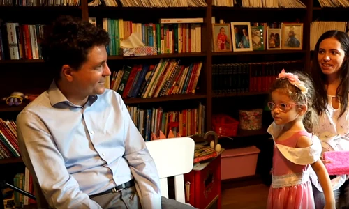 familie Nicusor Dan Mirabela Gradinaru captura Life ro png