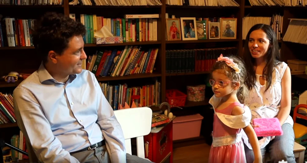 Nicușor Dan a dezvăluit cine este personajul „negativ” în familia sa: „I se pare mai interesant”