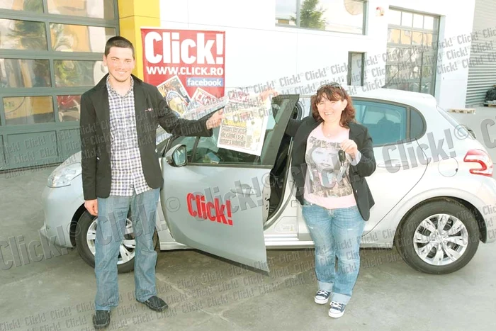 Mirela Nae (30 de ani) a radiat de fericire când şi-a văzut premiul (Fotografii: Sever Gheorghe)