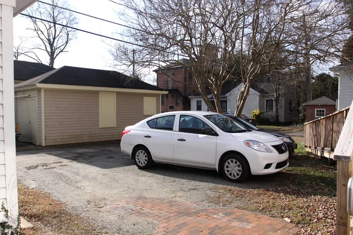 
    Femeia se săturase de străinii care parcau pe locul eifoto: http://www.wm.edu/  