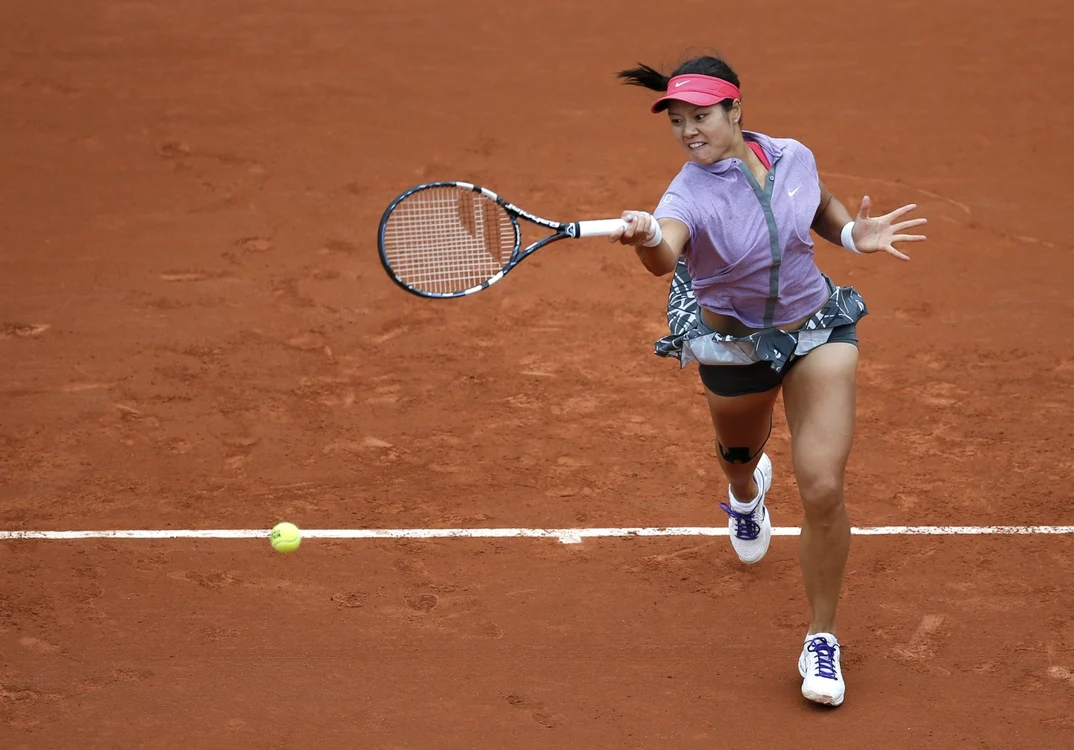 Na Li, a doua favorită a concursului, a ieşit de la Roland Garros FOTO Reuters