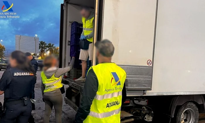 perchezitii camion frigorific Agencia Tributaria jpg