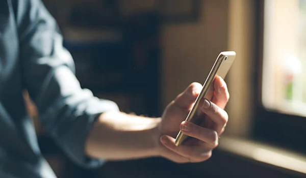 telefon mobil smartphone istock jpg
