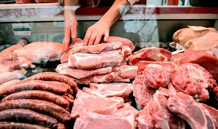 România poate exporta salamurile crud - uscate şi conservele de carne, Foto: Arhivă Adevărul