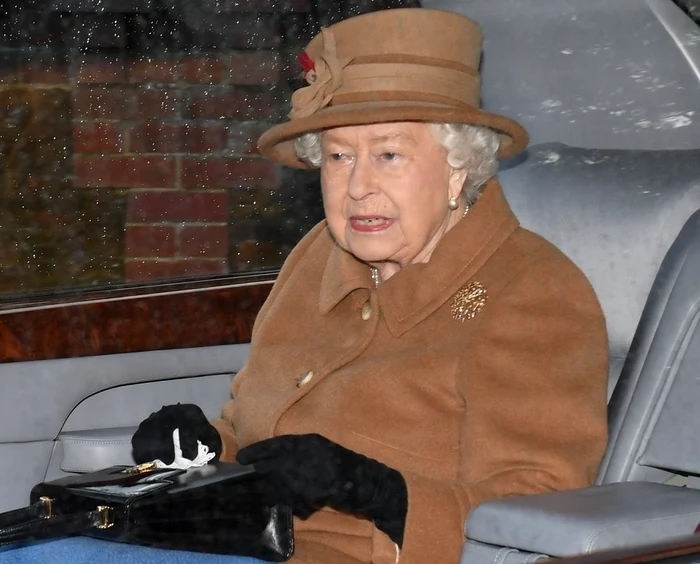 2 regina elisabeta jpg jpeg