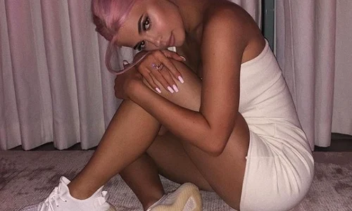 kylie jenner adidasi yezzy 2 jpeg