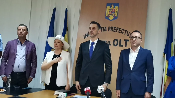 Prefectul Mario De Mezzo a depus jurământul FOTO: A.M.