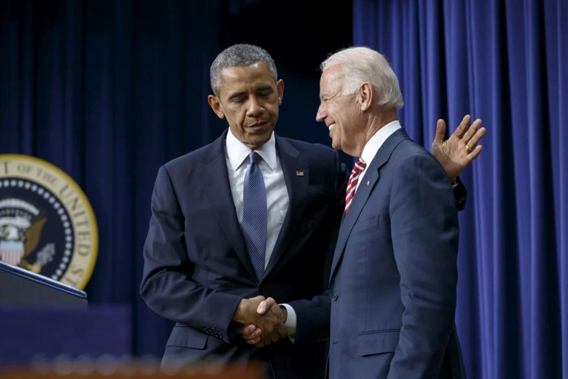 Barack Obama sare în ajutor lui Joe Biden. FOTO arhivă AP