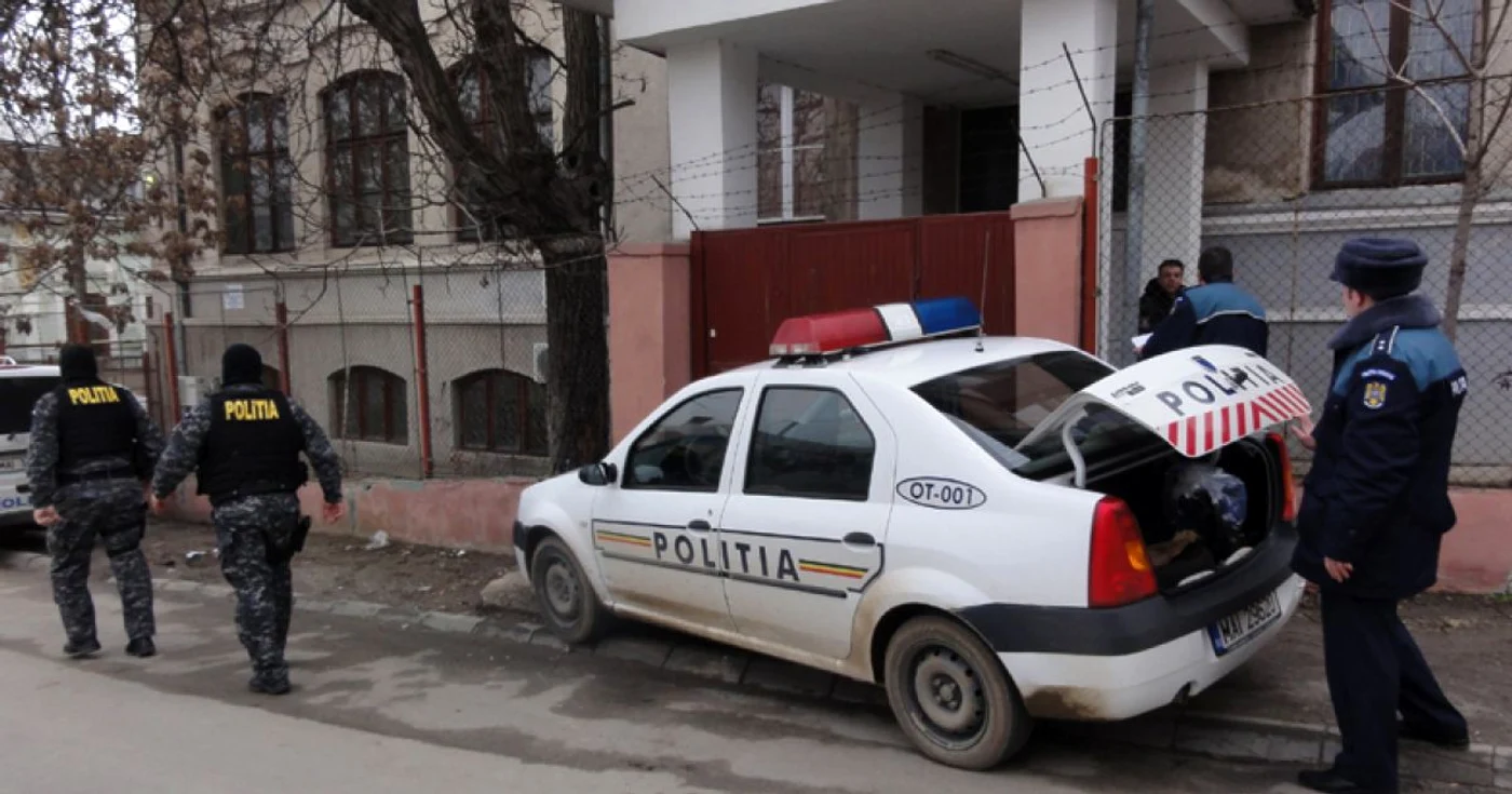 Suspecţii din judeţul Olt au fost duţi la audieri la Bucureşti...
