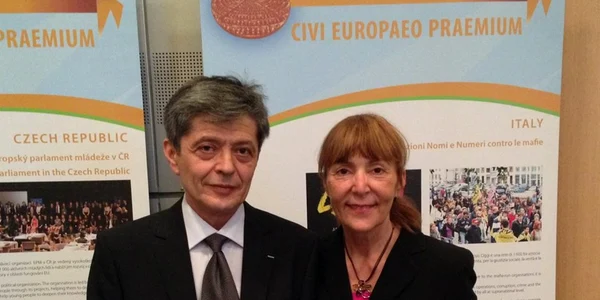 Mihalcea şi Macovei