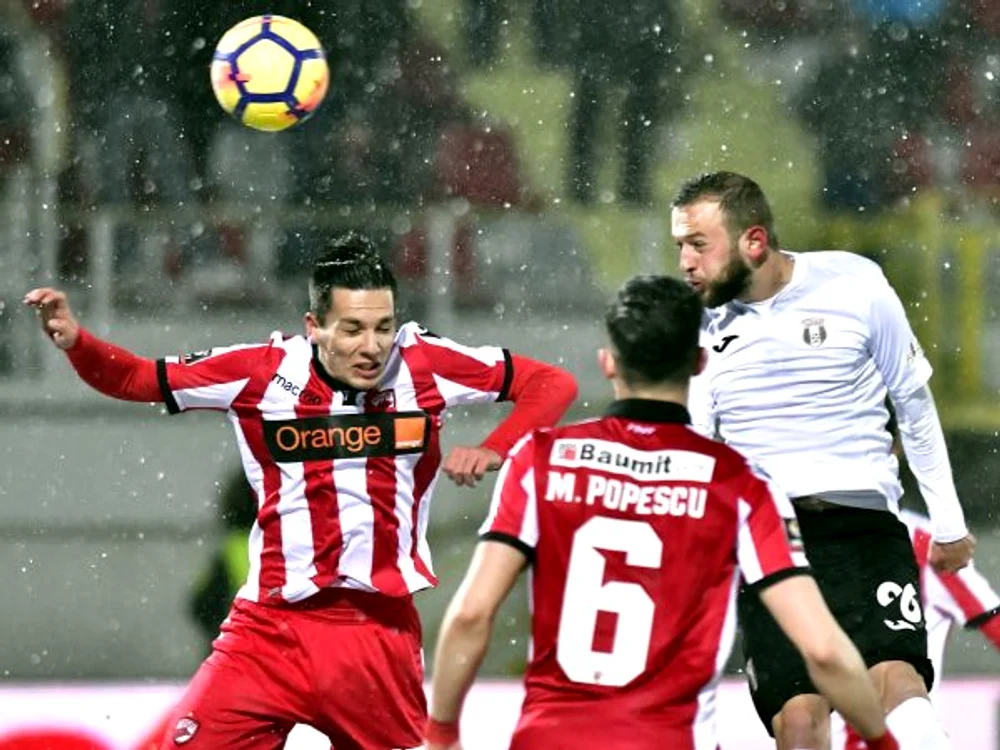 Cele mai titrate echipe din Liga 1 au părăsit cea mai veche competiţie fotbalistică din România încă din optimi şi s-au umplut de ruşine, mai ales „câinii”FOTO: Sportpictures.eu