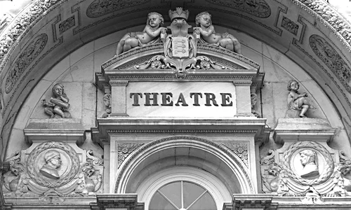 Avignon – The show must go on jpeg