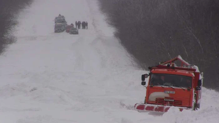 Drumuri întroienite la Rezina. FOTO Consiliul raional Rezina