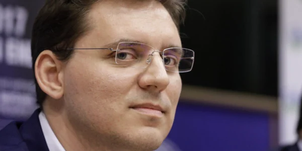 victor negrescu jpeg