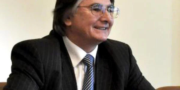 Nicolae Robu trebuie să renunțe la Marian Iancu, cel care l-a sprijinit în campania electorală