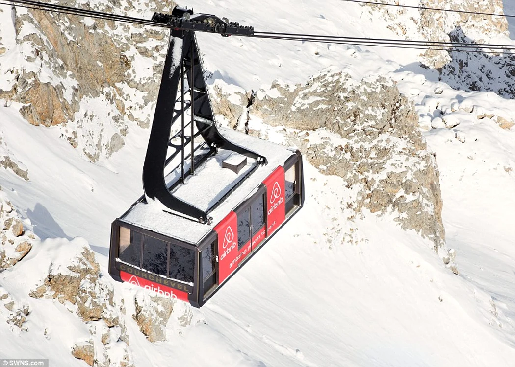 Hotelul din teleferic