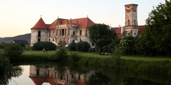 castelul banffz bontida FG