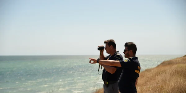 garda de coasta foto politia de frontiera