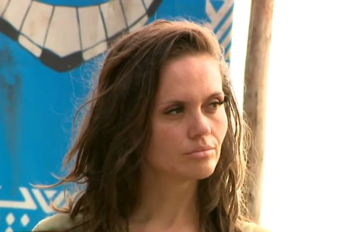 
    Cristina Șiscanu  