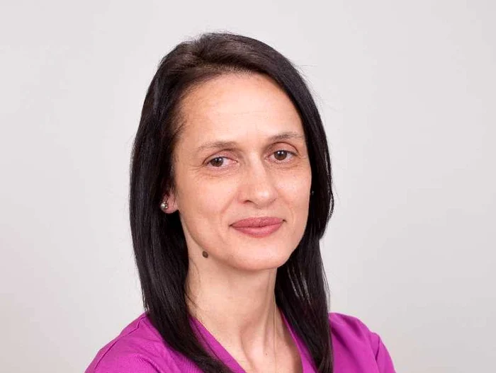 1 denisa nica 1 jpg jpeg