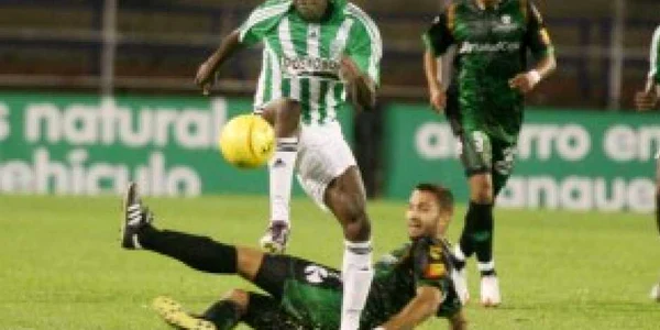 Steaua şi-a mai luat un mijlocaş: Cordoba - Revista presei sportive